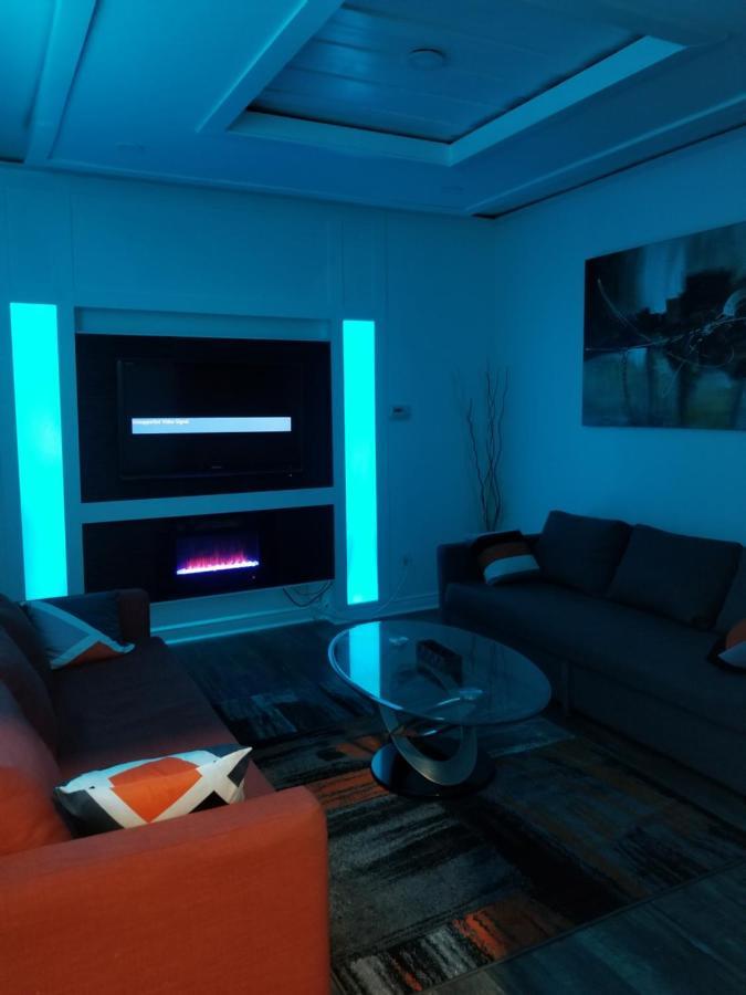 Cozy And Unique Getaway Apartment Hamilton Ngoại thất bức ảnh