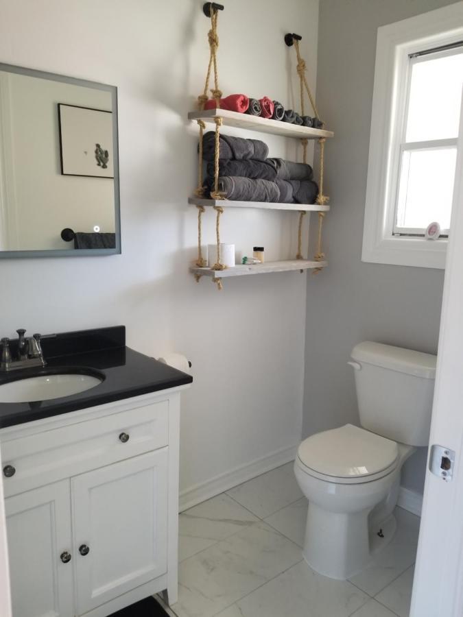 Cozy And Unique Getaway Apartment Hamilton Ngoại thất bức ảnh